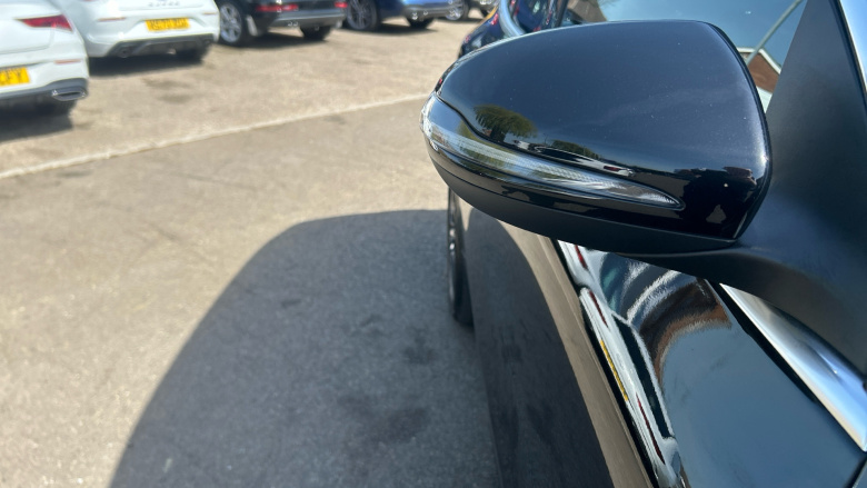 Mercedes-Benz Eqa 350 4M 215kW AMG Line Executive 66.5kWh 5dr At Electric Hatchback